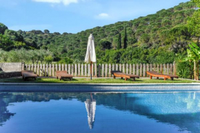 Cosy house near Porto de Mós with shared swimming pool